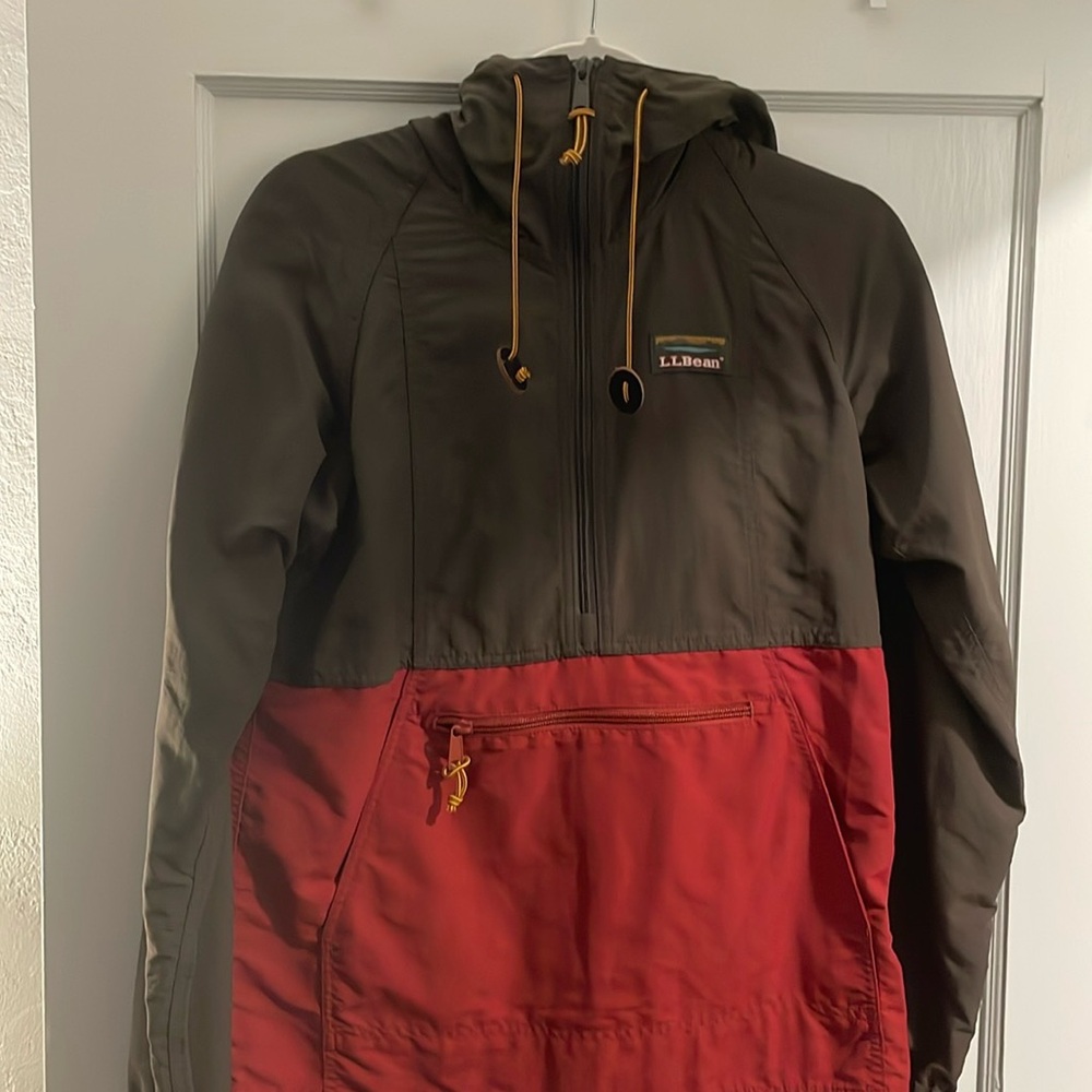 LL Bean quarter zip lightweight jacket